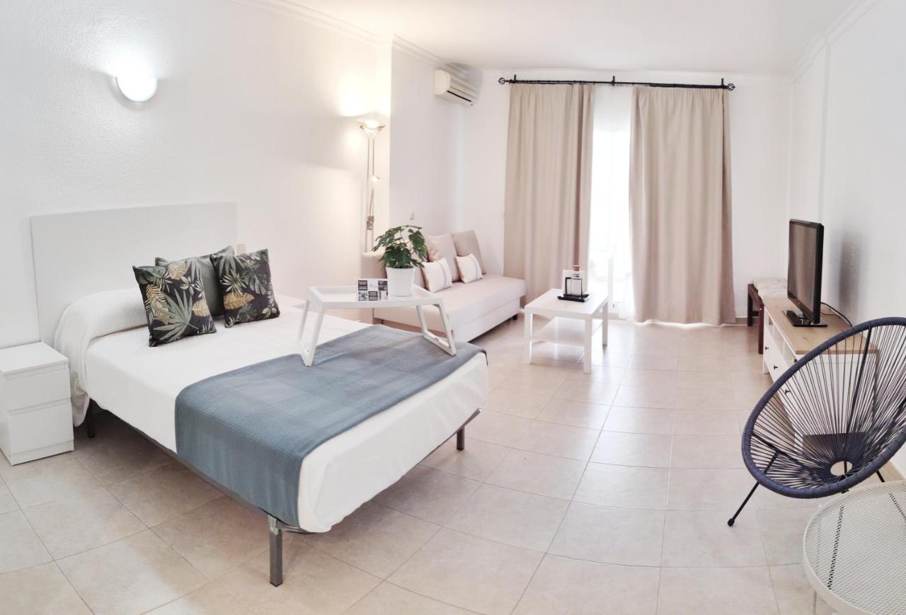 Benalbeach Casa Kito Relax 1ª Linea De Playa Benalmádena Exteriér fotografie